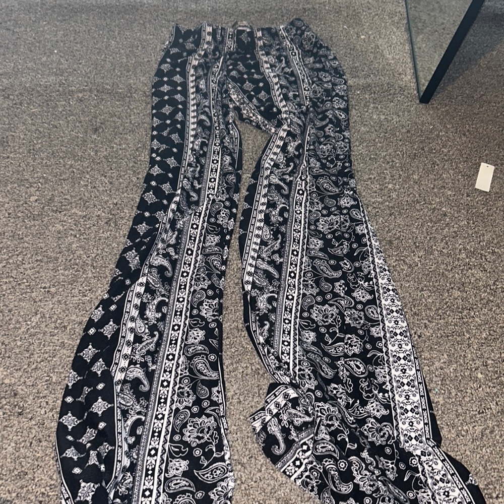 flare pants